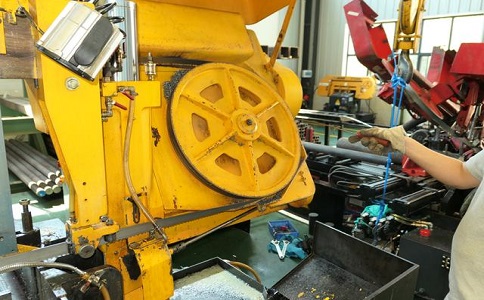 南朗镇金属带锯床的日常使用和保养注意事项！